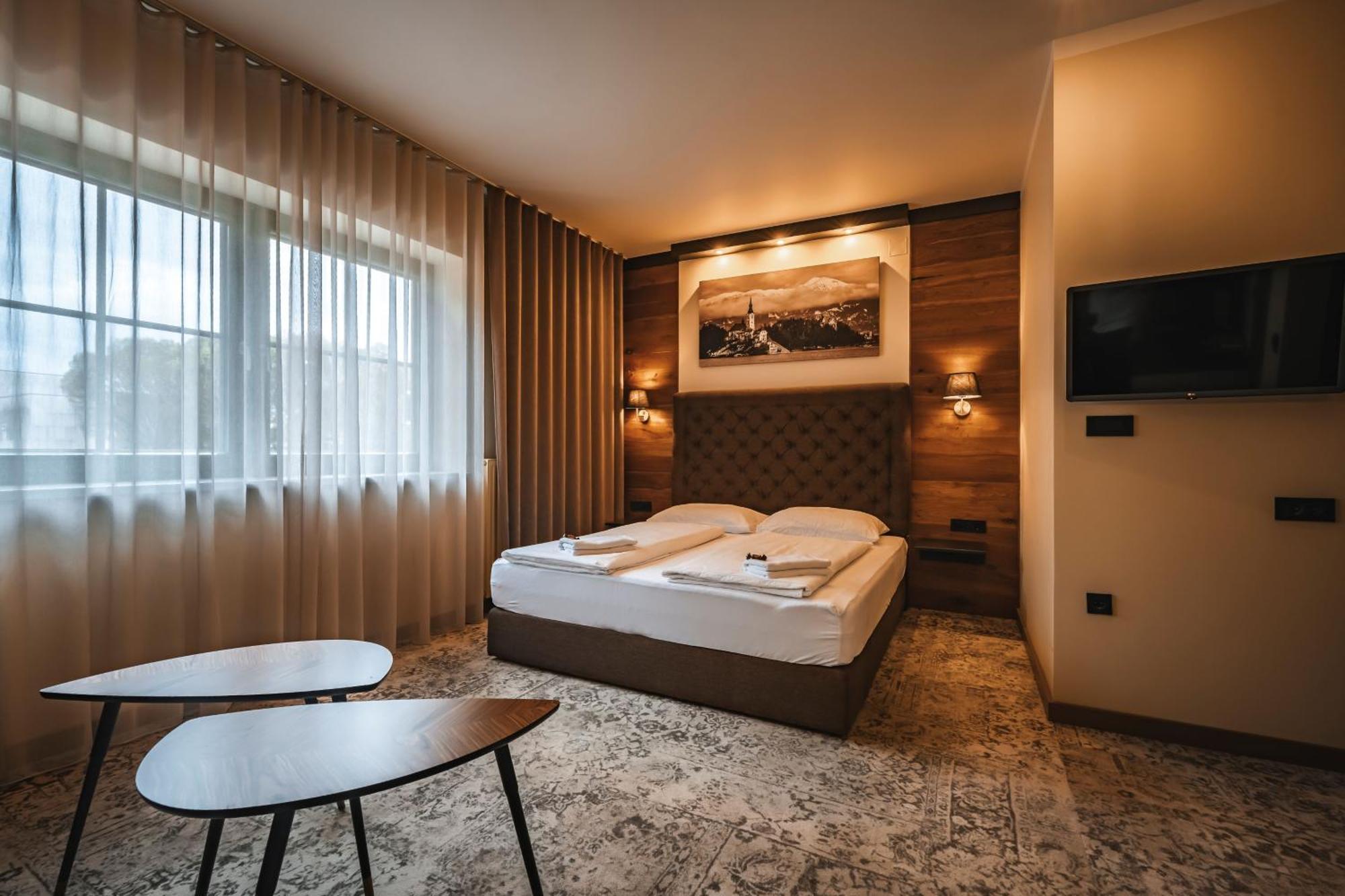 Guest House Ejga Есенице Экстерьер фото