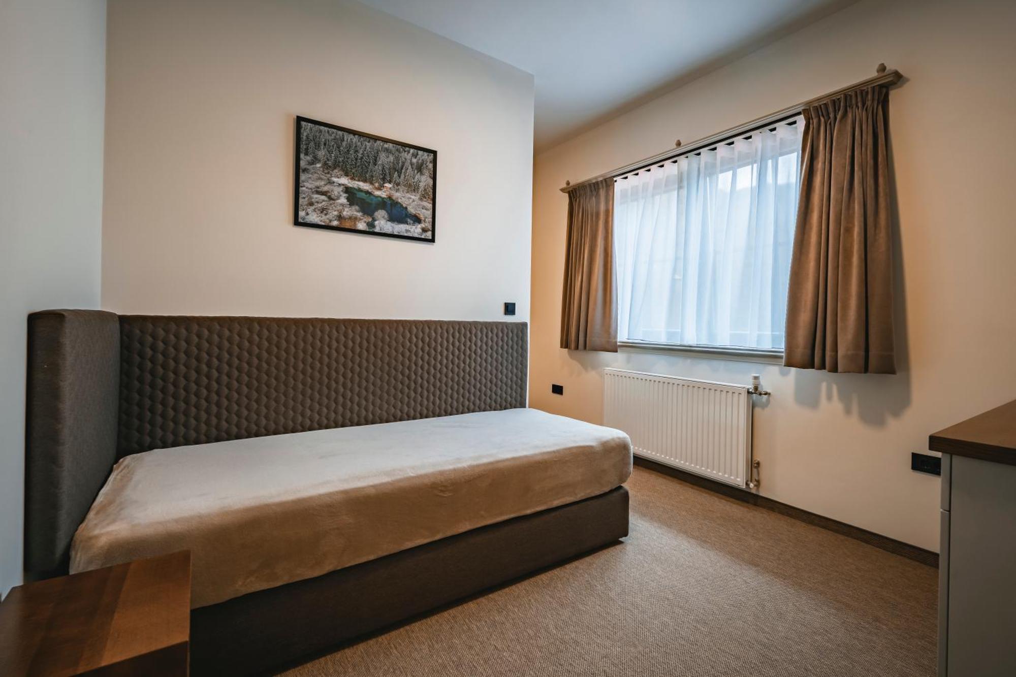 Guest House Ejga Есенице Экстерьер фото